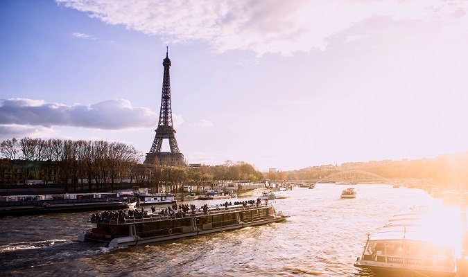 Boat Tours on the Seine River
