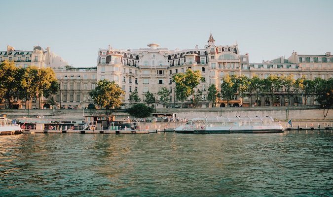 Seine River Paris: Curiosities, Boat Tours, and Hotels on the Riverbanks