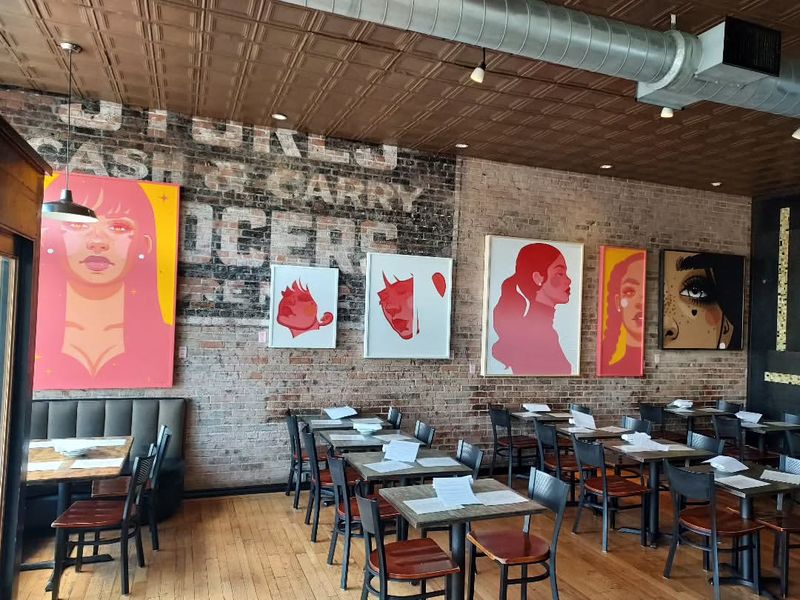 Farina Pizzeria & Wine Bar