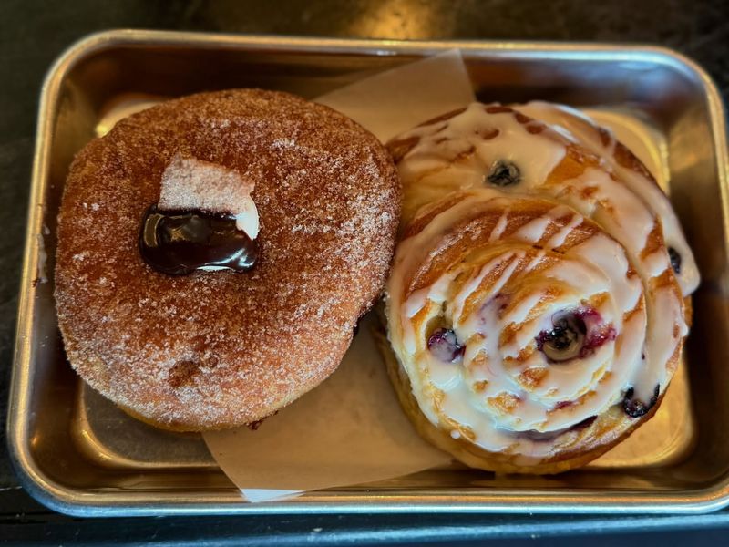 Bad Dog Bakery & Summon Coffee (McMinnville)