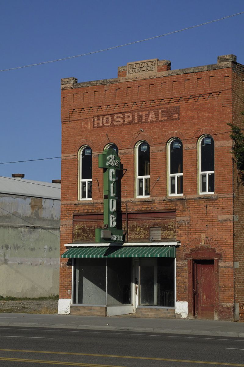 Historic Downtown District Charms Every Visitor