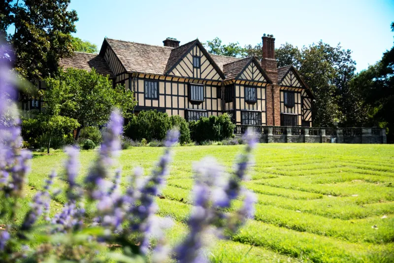 Agecroft Hall - Tudor Time Machine