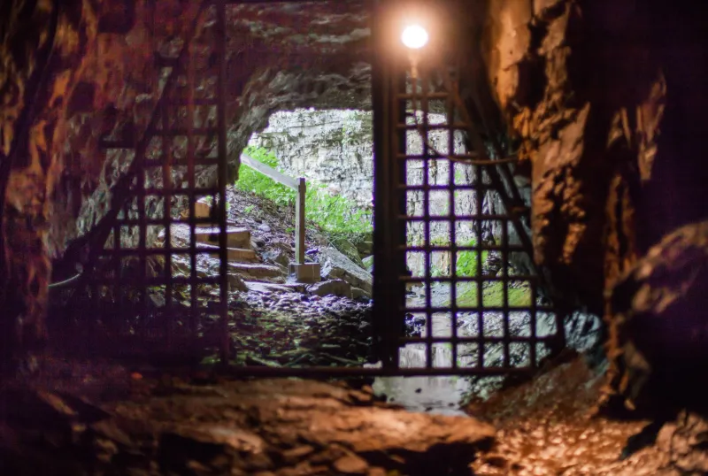 Bell Witch Cave In Adams