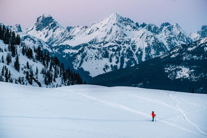 Snowshoe Artist Point in Winter