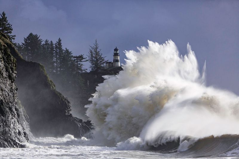 King Tides Viewing (bonus coastal spectacle)
