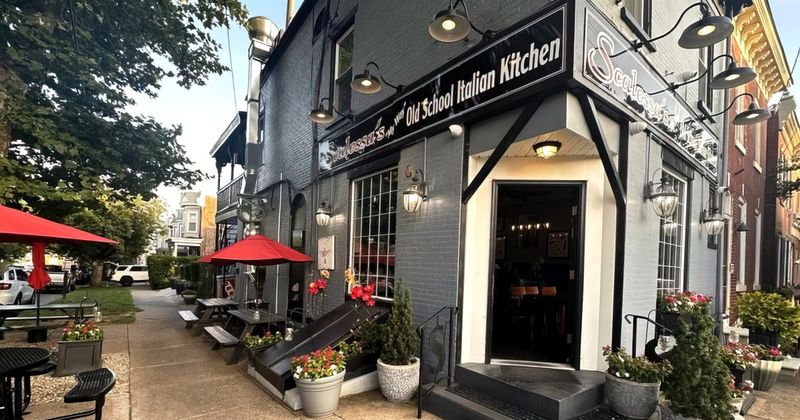 Community-Centered Dining Experience
