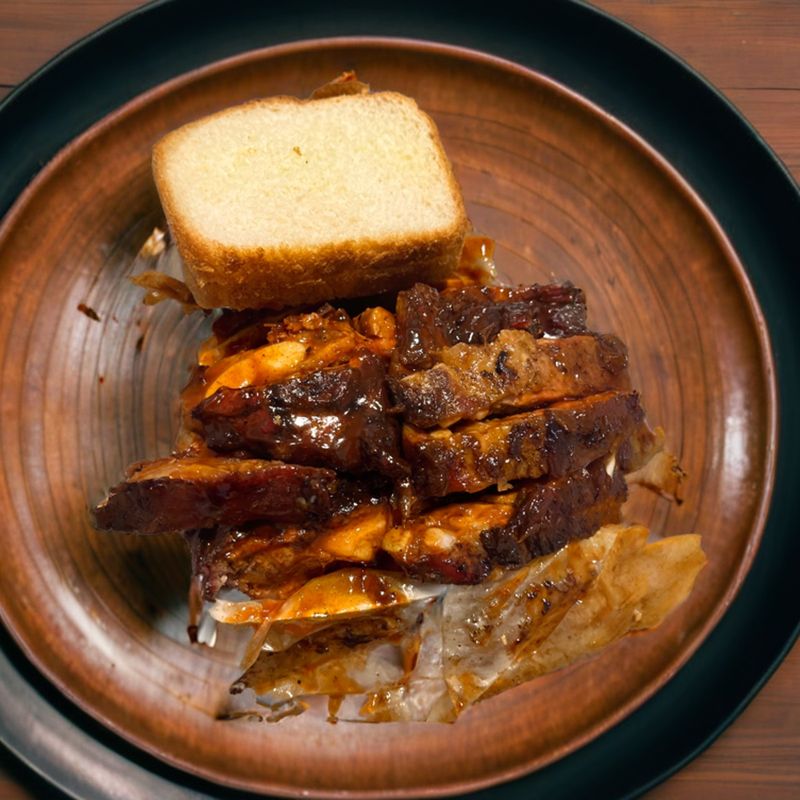 Alice's Bar-B-Que: Time-Honored Treasure