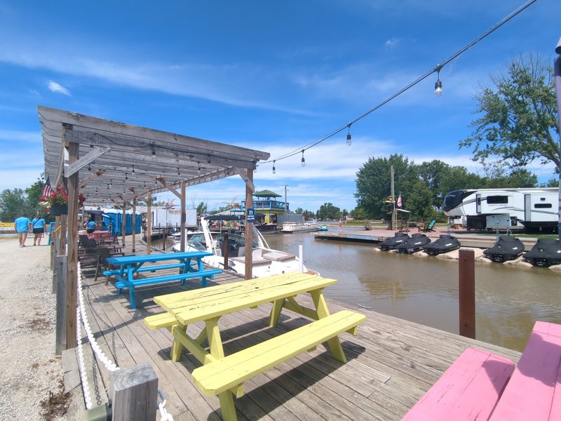 Sandusky River Retreat At Jimmy Bukkett’s (Fremont — Sandusky River)