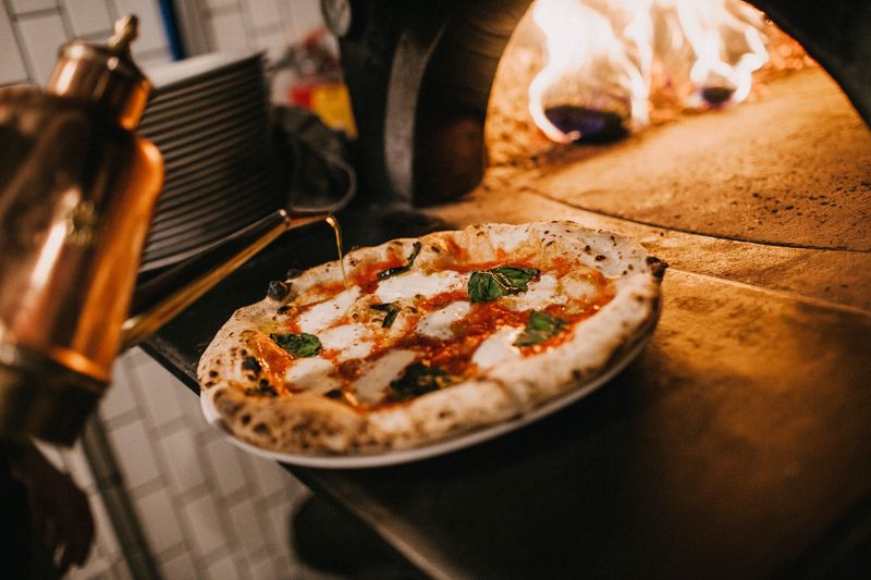 Fireflour Pizzeria & Coffee Bar (Bismarck)
