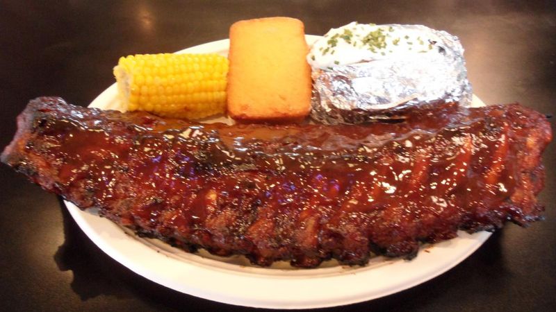 Mindy's Ribs: Mokena's Must-Try