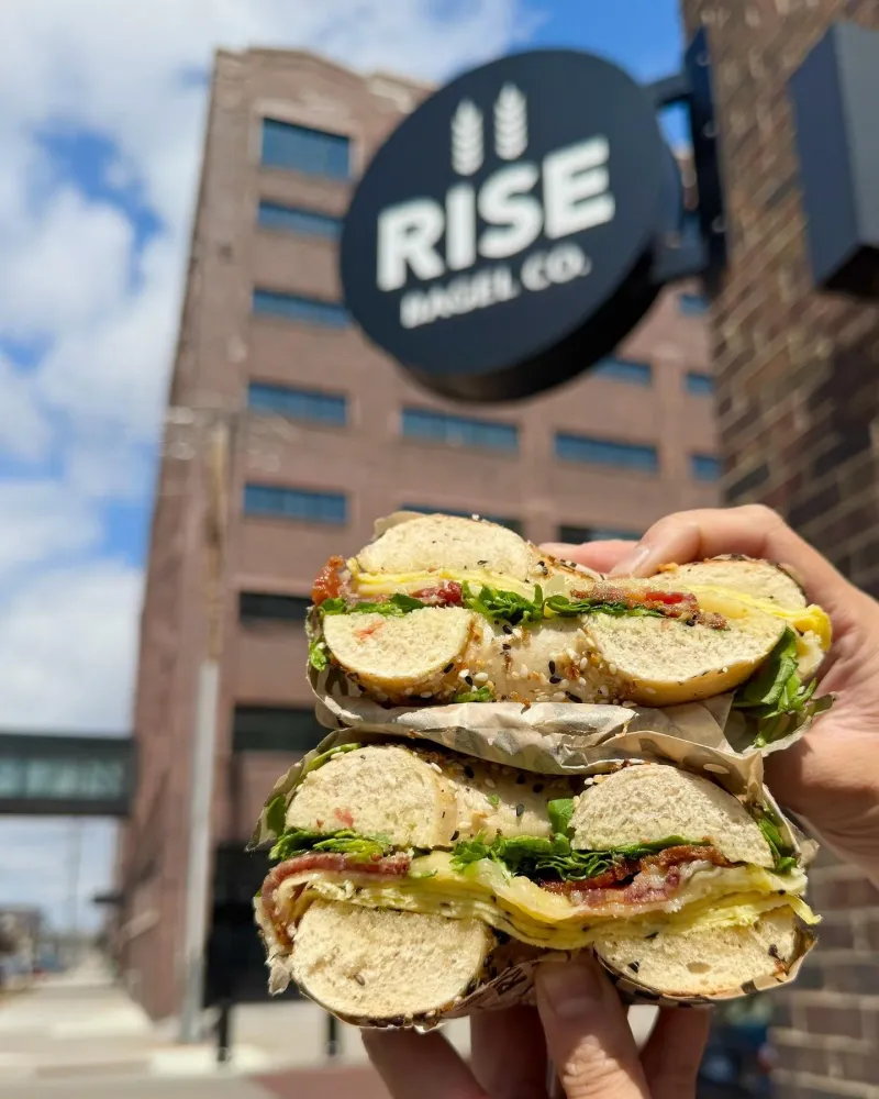 Rise Bagel Co.: Organic Artisan Perfection in the North Loop