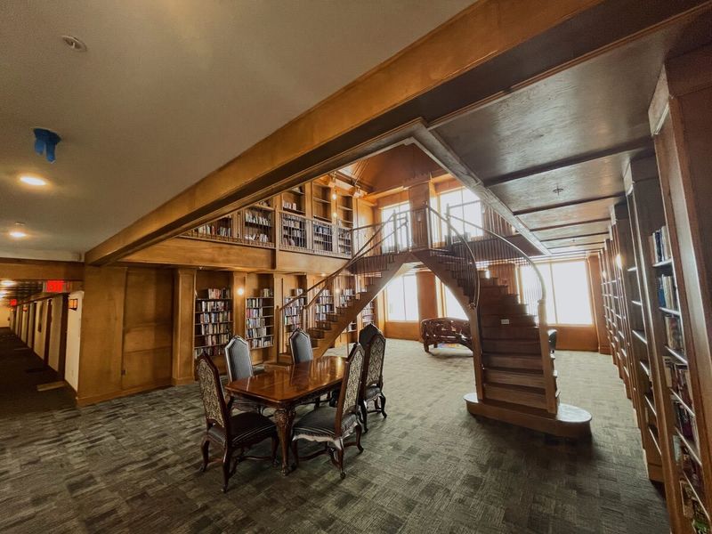 Unmatched Interior Design With Historical Touches
