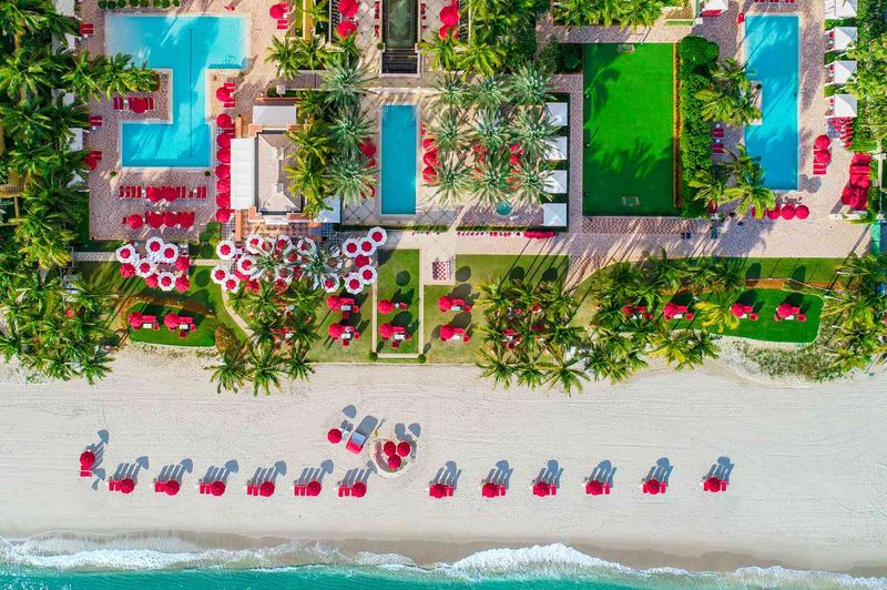 Acqualina Resort & Residences On The Beach (Sunny Isles Beach)