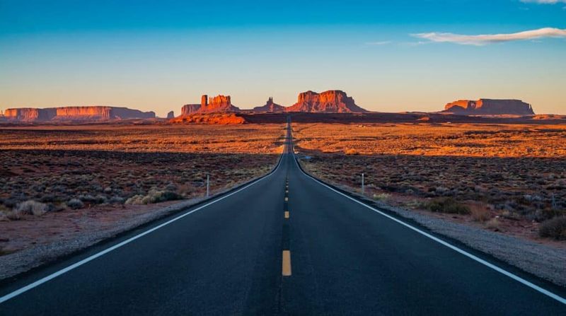Forrest Gump Point - Monument Valley, Utah
