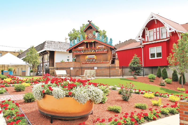 Sugarcreek's Butter-Rich Bakeries